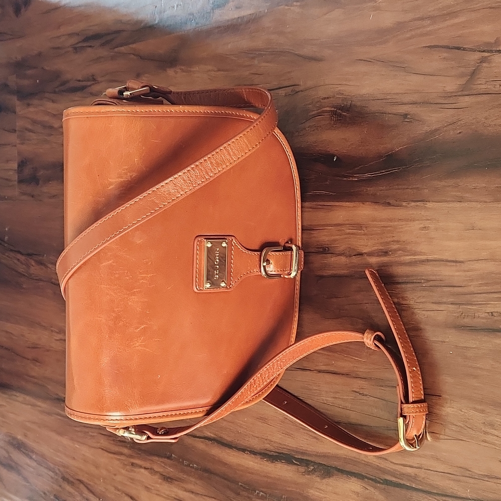St. John Camel Genuin Leather Crossbody Bag